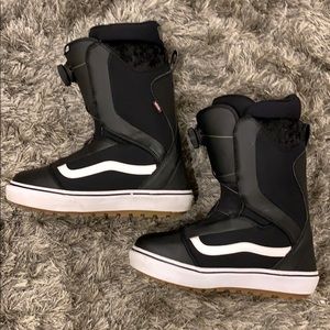 Vans Snowboard Boots